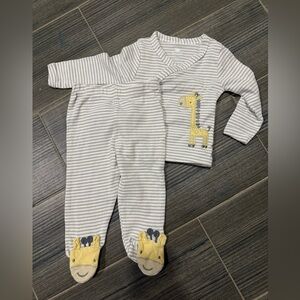 KoalaBaby two piece 3-6 months baby